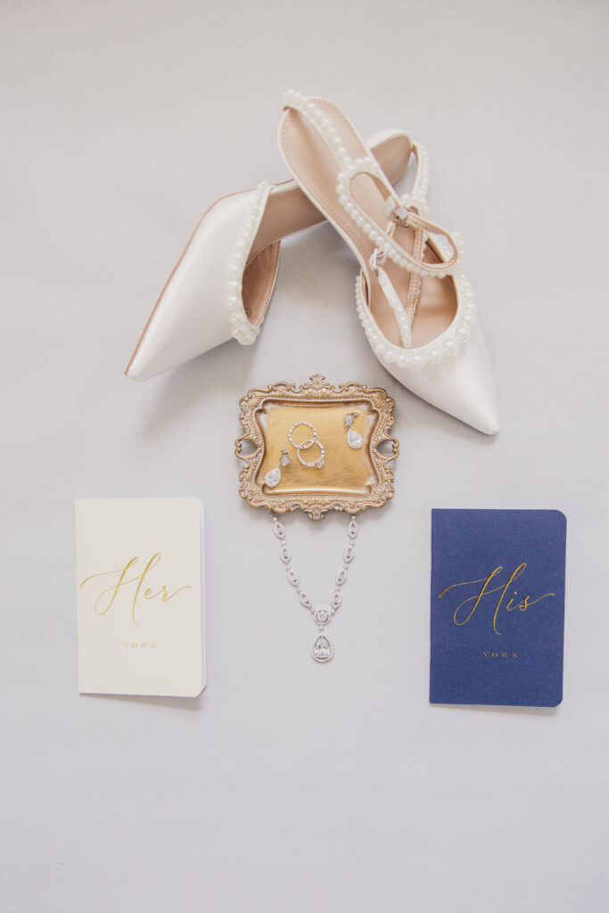 wedding shoes, wedding details 