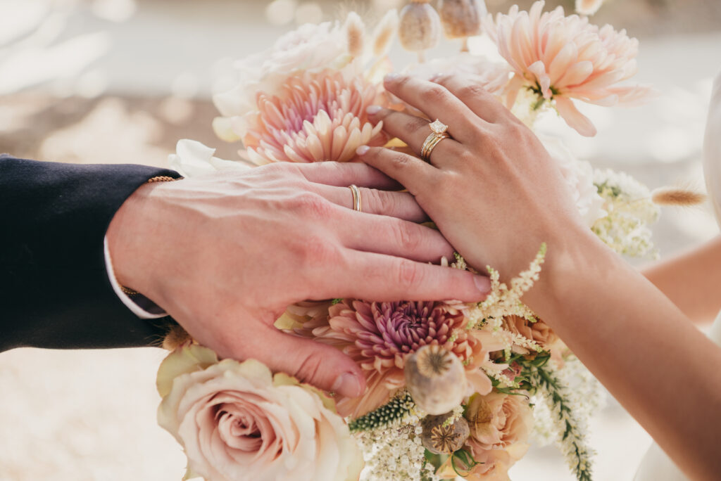 Wedding bouquet, wedding rings, wedding details