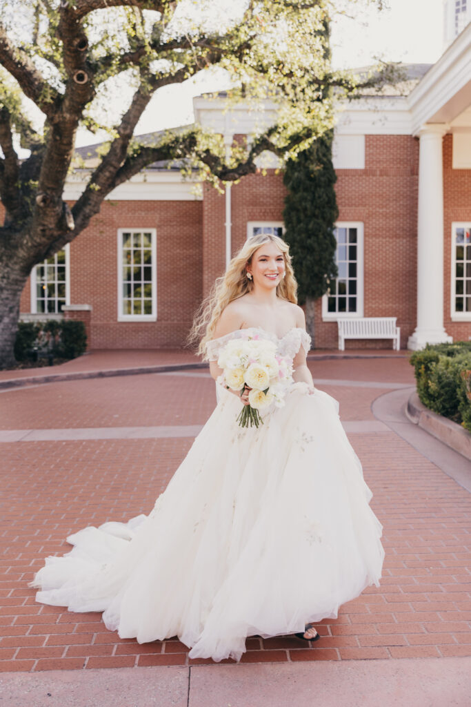 Bride portrait at Sherwood Country Club wedding editorial in Thousand Oaks California
