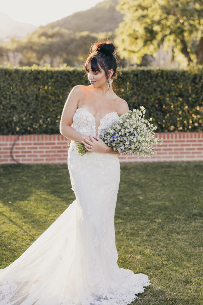 Bride portrait at Sherwood Country Club wedding editorial in Thousand Oaks California
