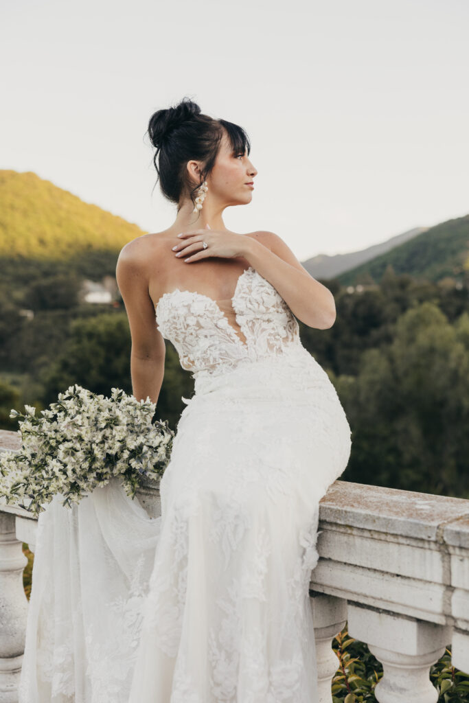 Bride portrait at Sherwood Country Club wedding editorial in Thousand Oaks California
